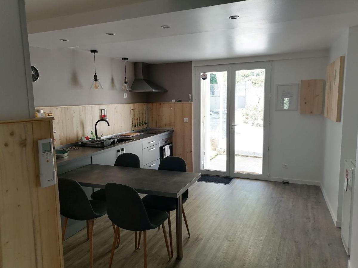 Gite De Lasbareilles Narcastet Exterior foto
